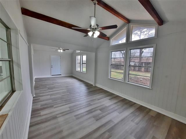 Building Photo - 313 NW Suzanne Terrace