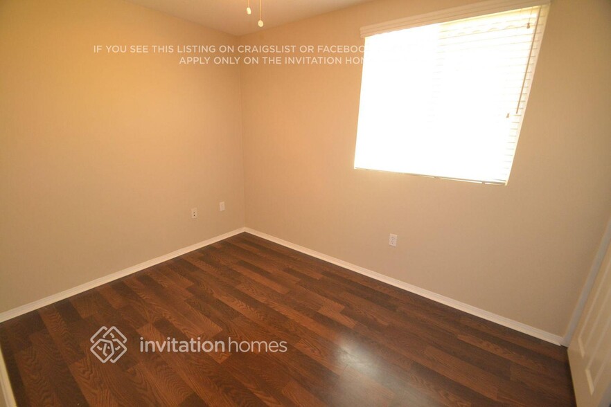 Building Photo - 9610 Cherry Hill St