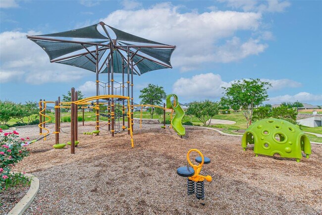 Building Photo - 30702 CASTLE COVE Dr