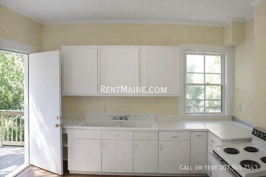 Building Photo - 113-115 Jackson St. Unit