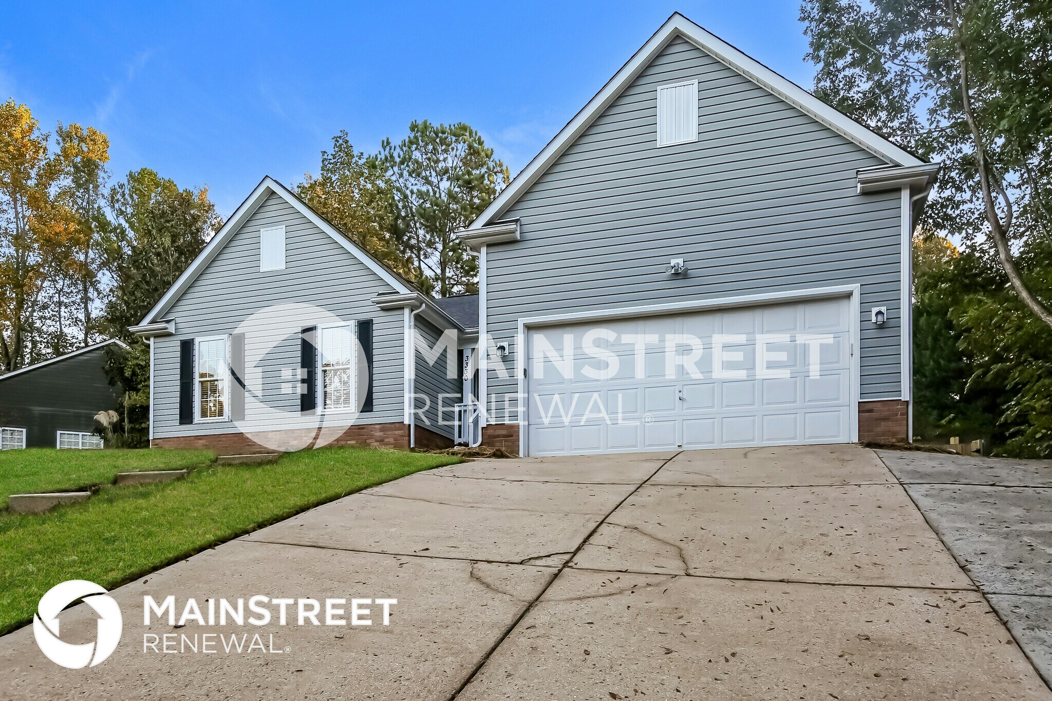 Building Photo - 3330 Crescent Knoll Dr