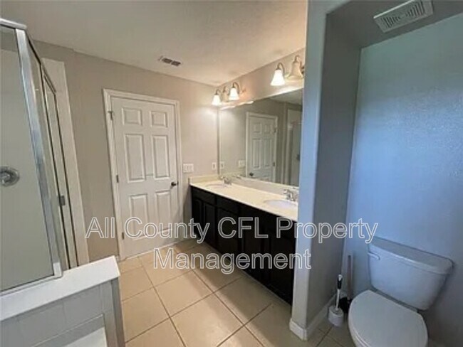 Building Photo - 1717 Hammock Park Way