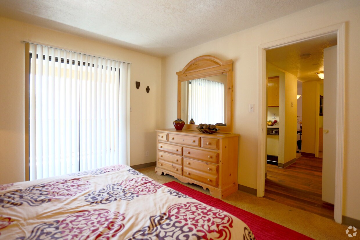 Mesa Ridge Apartments Albuquerque