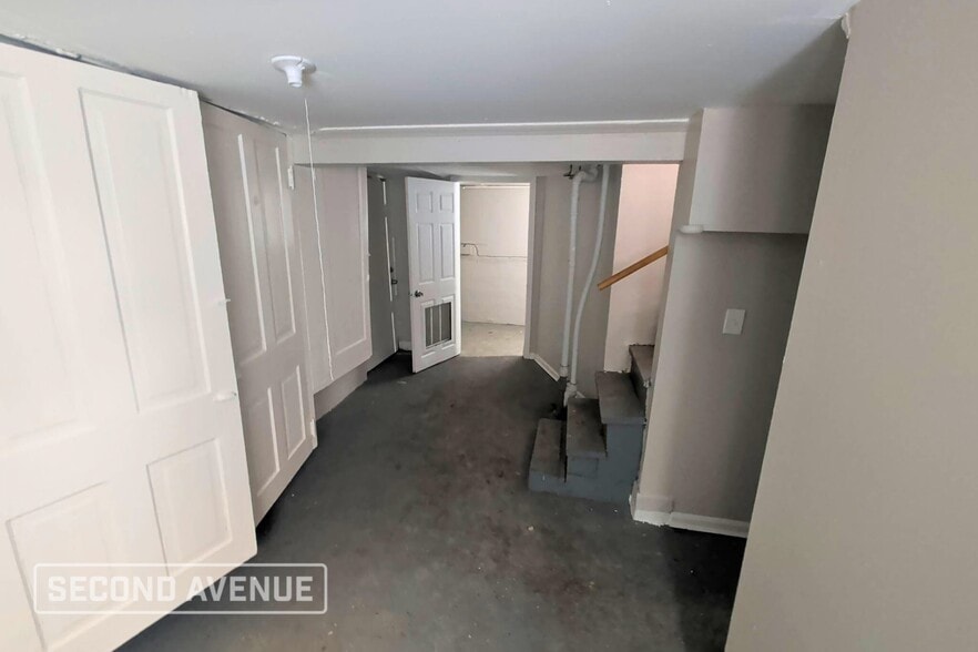 Building Photo - 8725 S Bishop St