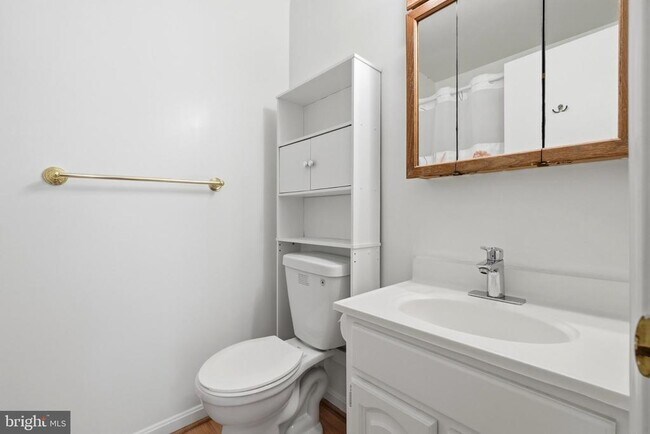 Building Photo - 3695 Persimmon Cir