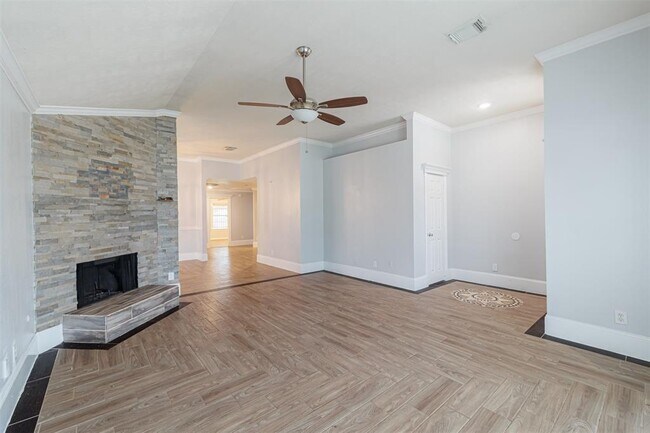 Building Photo - 21031 Stoney Haven Dr