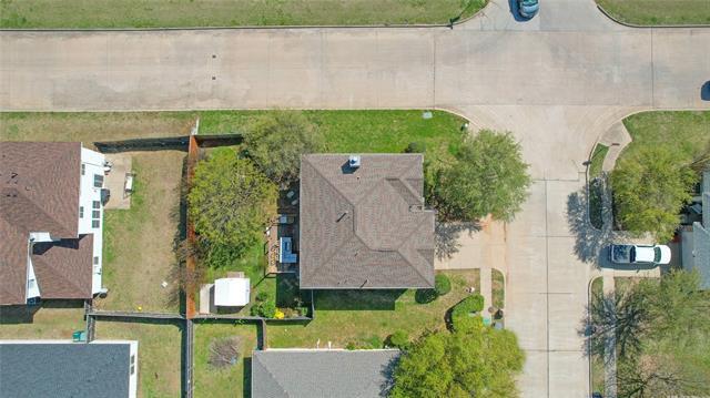 Building Photo - 1921 Southridge Ln