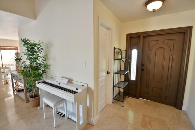Building Photo - 12978 SW 91st Pl