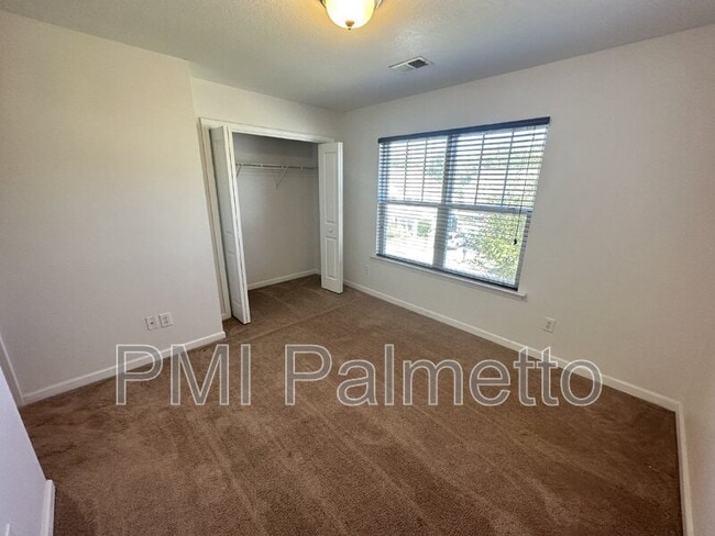 Building Photo - 233 Hawkins Creek Rd