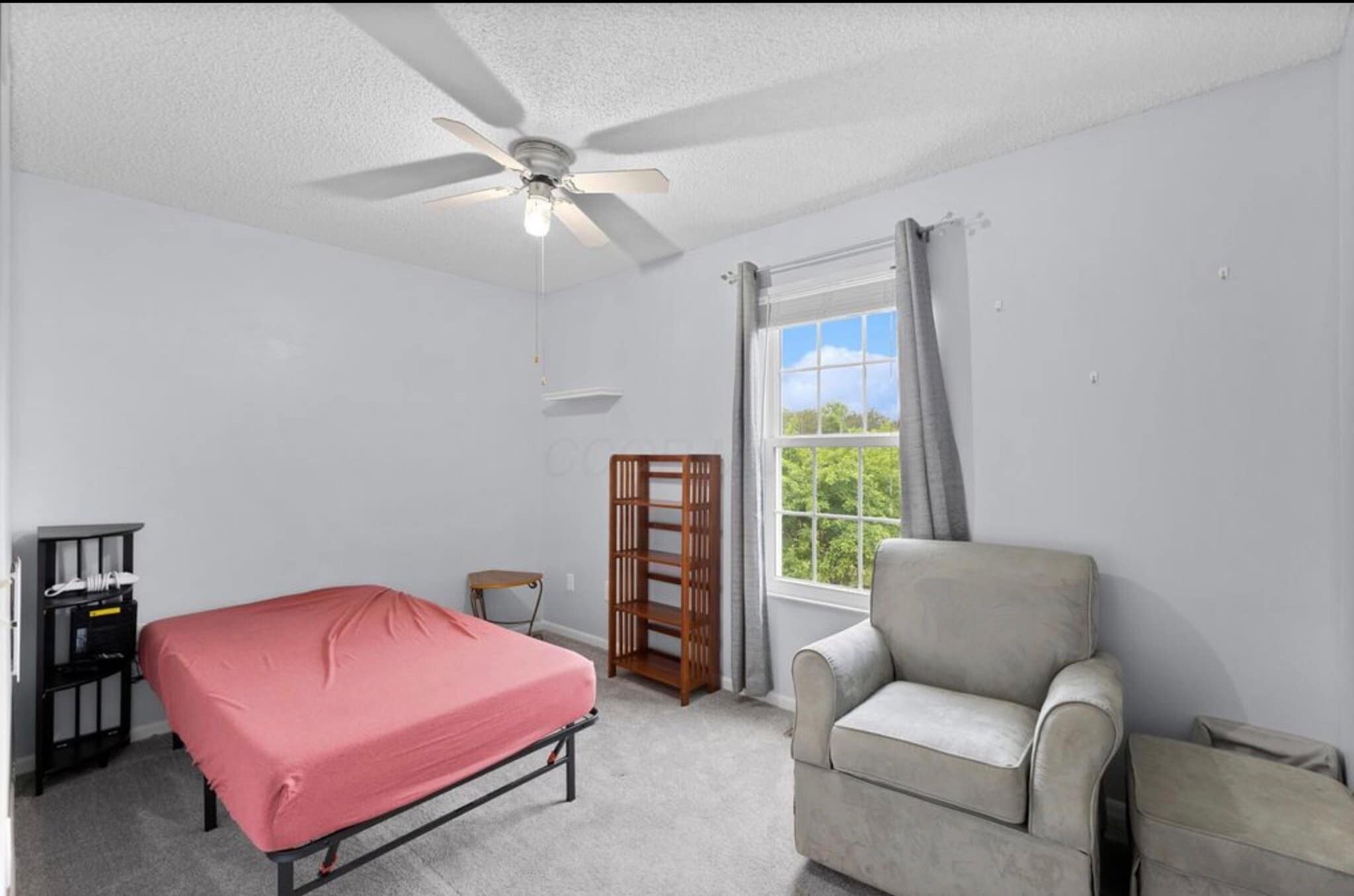 Building Photo - 1699 Ridgebury Dr