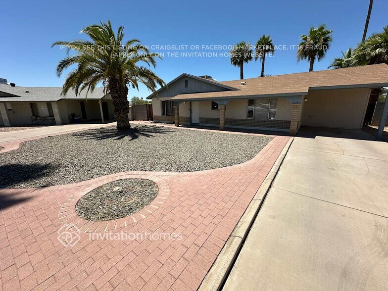 Primary Photo - 5620 S La Rosa Dr