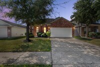 Building Photo - 14434 Cypress Meadows Dr
