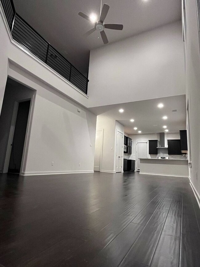 Building Photo - 1531 N Red Bud Ln