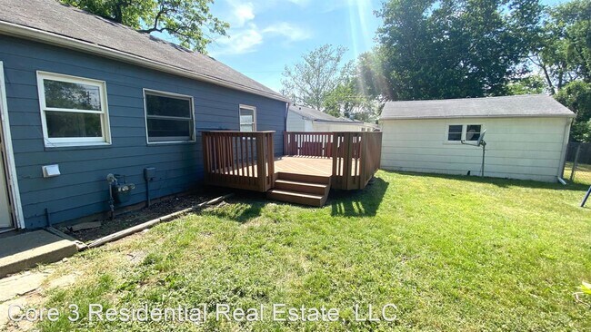 Building Photo - 3 br, 1 bath House - 903 W Purtscher Drive