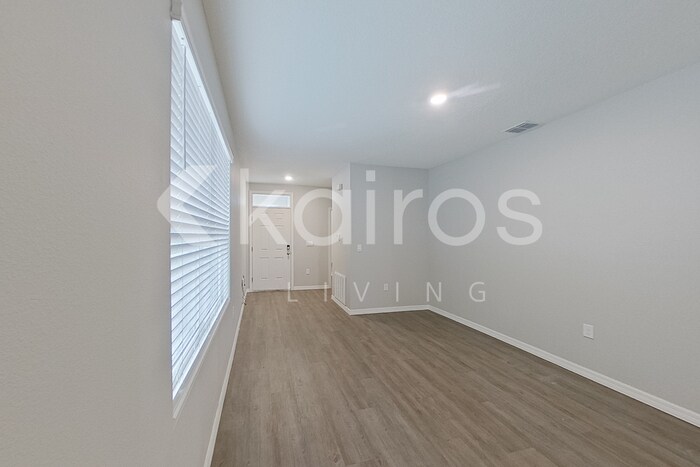 Building Photo - 32036 Katelin Cir