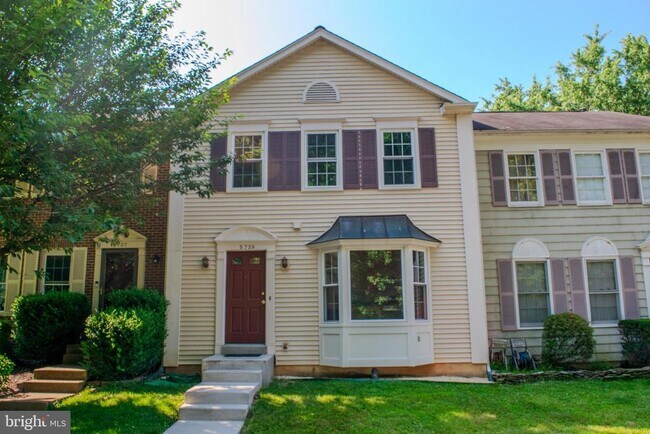 Building Photo - 5739 Oakshore Ct