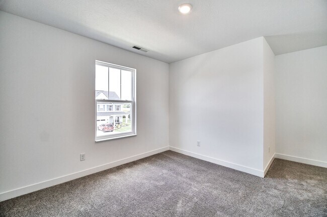 Building Photo - 408 Eisenhower St