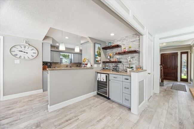 Building Photo - 4311 Meadowbank Dr