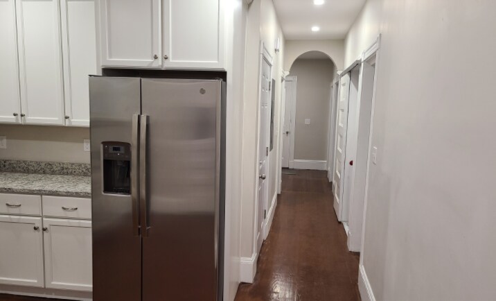 Building Photo - 724 Parker St