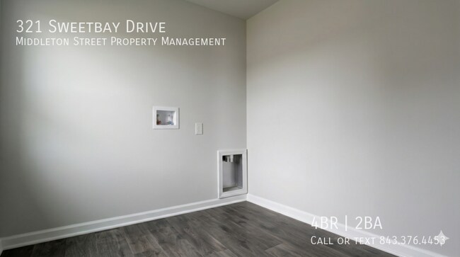 Building Photo - 321 Sweetbay Dr