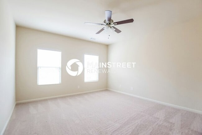 Building Photo - 4 Bedroom Pet-Friendly Home in Cartersvill...