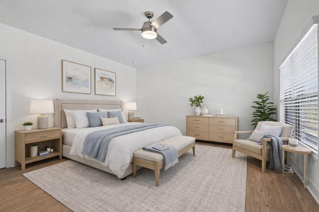 Building Photo - 8086 Gulfstream Ct