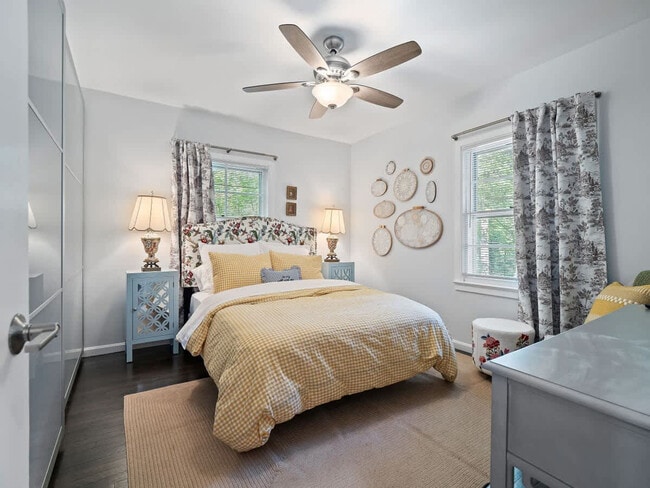 Building Photo - 3815 Ellendale Rd