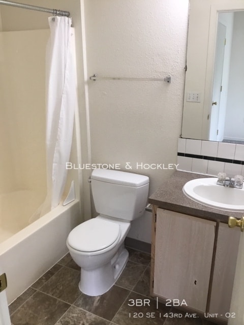 Building Photo - 120 SE 143rd Ave