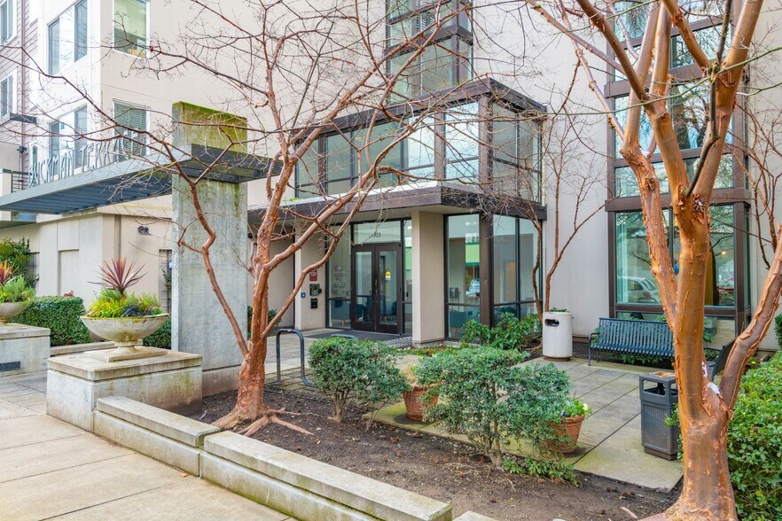 Interior Photo - Buckman Terrace