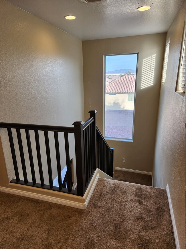 Building Photo - 5236 Scarlet Iris Ct