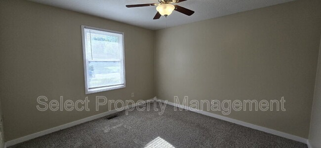 Building Photo - 2801 Sandarac Ln