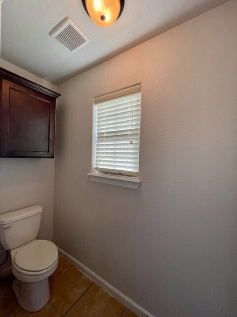 Building Photo - 1053 Tarah Knolls Cir