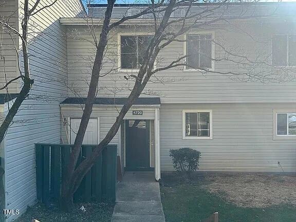 Primary Photo - 4720 Walden Pond Dr