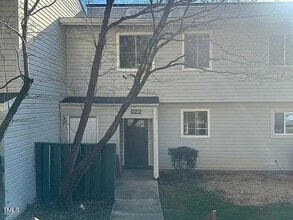 Building Photo - 4720 Walden Pond Dr