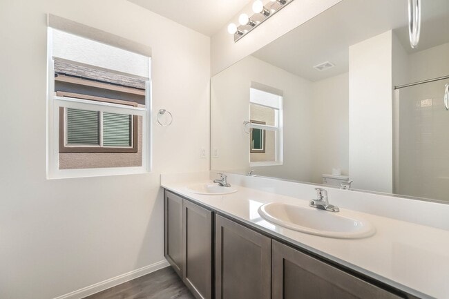 Building Photo - GORGEOUS BRAND NEW 4 BEDROOM HOME FOR LEASE!