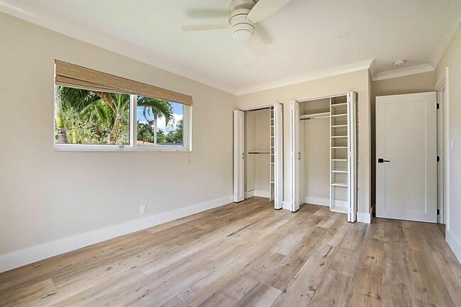 Building Photo - 2445 SE 7th St