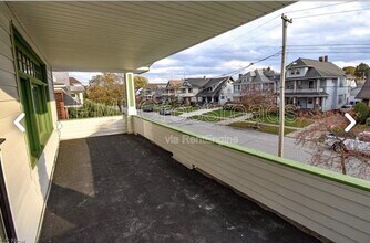 Building Photo - 10208 Adelaide Ave