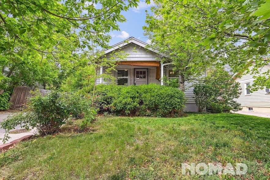 Building Photo - 5163 Beach Ct