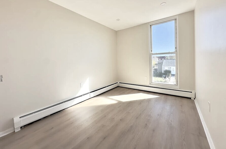 Building Photo - 1918 N Arkansas Ave