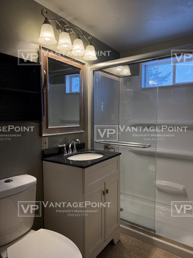 Building Photo - 1838 12th Ave