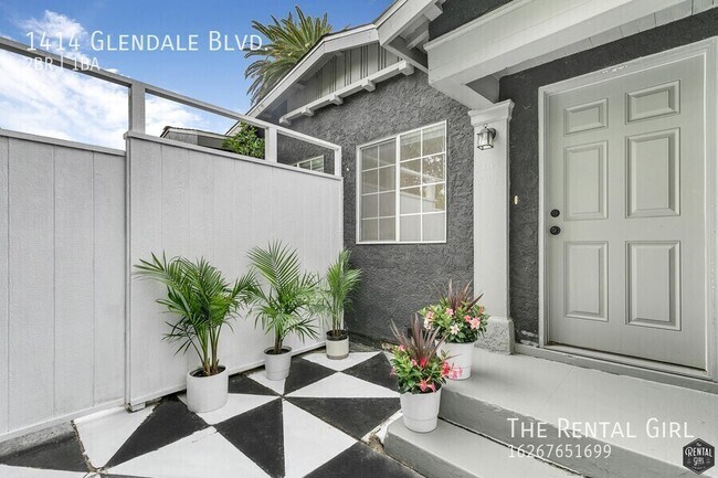 Primary Photo - 1414 Glendale Blvd