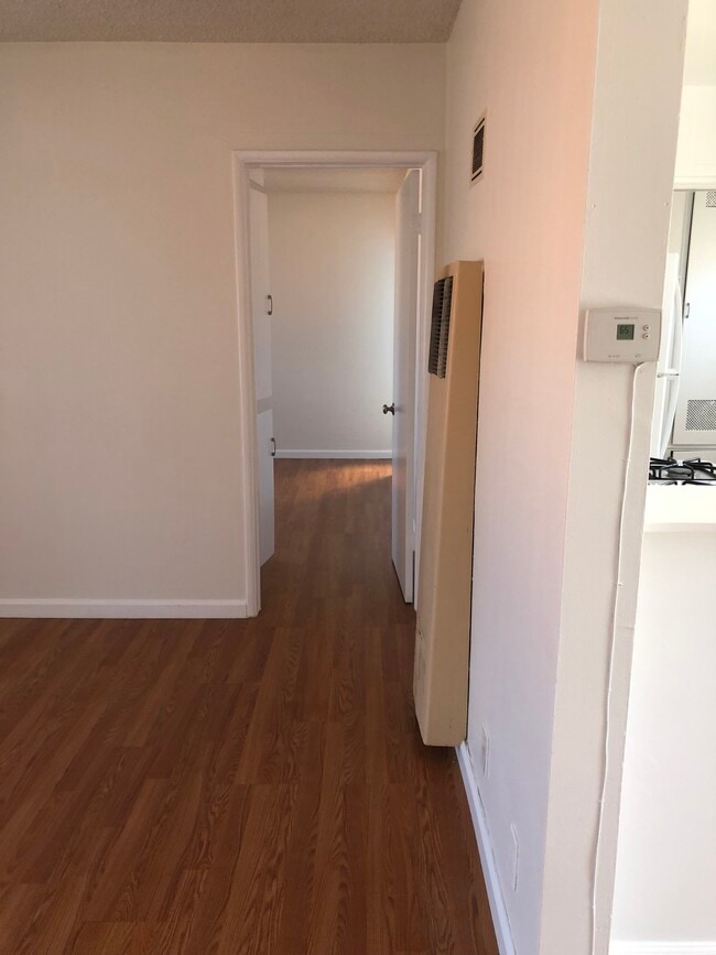 Building Photo - 11828 Eucalyptus Ave