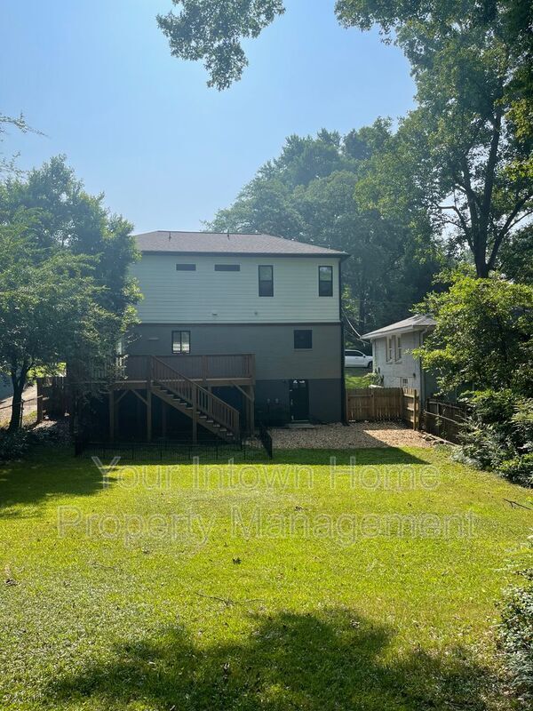 Building Photo - 797 Brownwood Ave SE