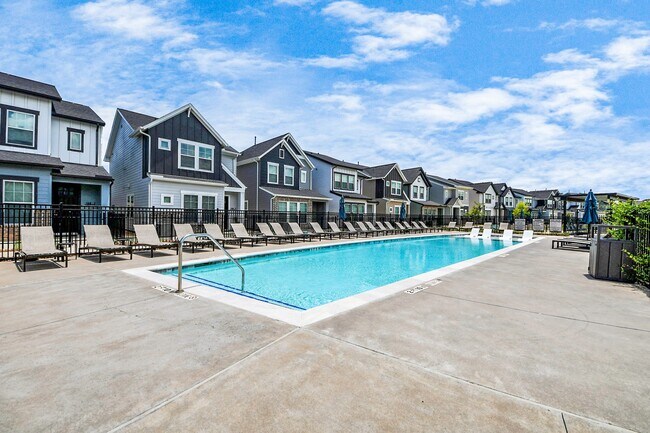Building Photo - 5300 Berkeley Knl Cir