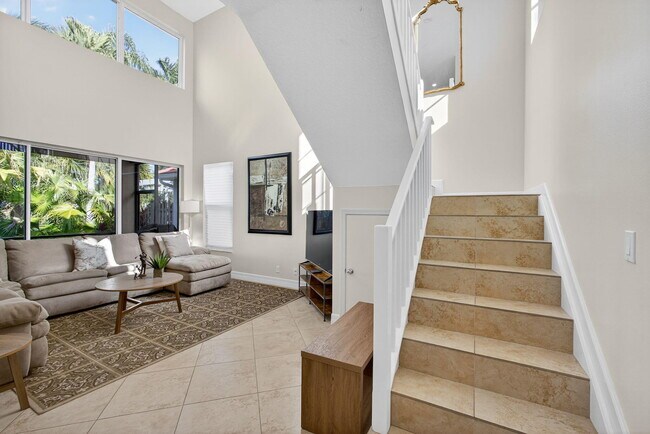 Building Photo - 8400 Heritage Club Dr