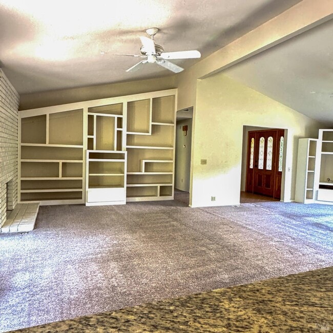 Building Photo - 3319 David Dr