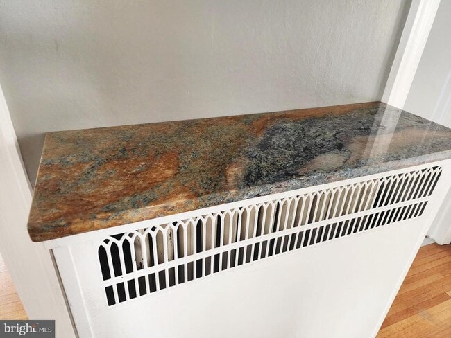 Building Photo - 515 Fourth St