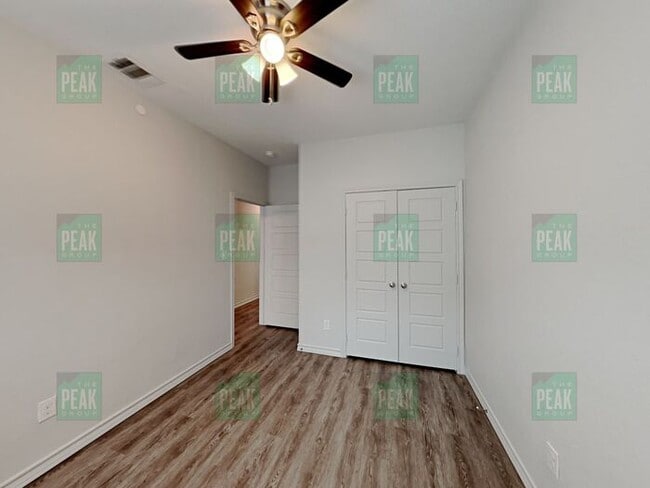 Building Photo - Move-In Special + WAIVED $300.00 ADMIN FEE!