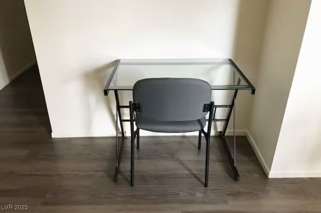 Building Photo - 4650 Koval Ln