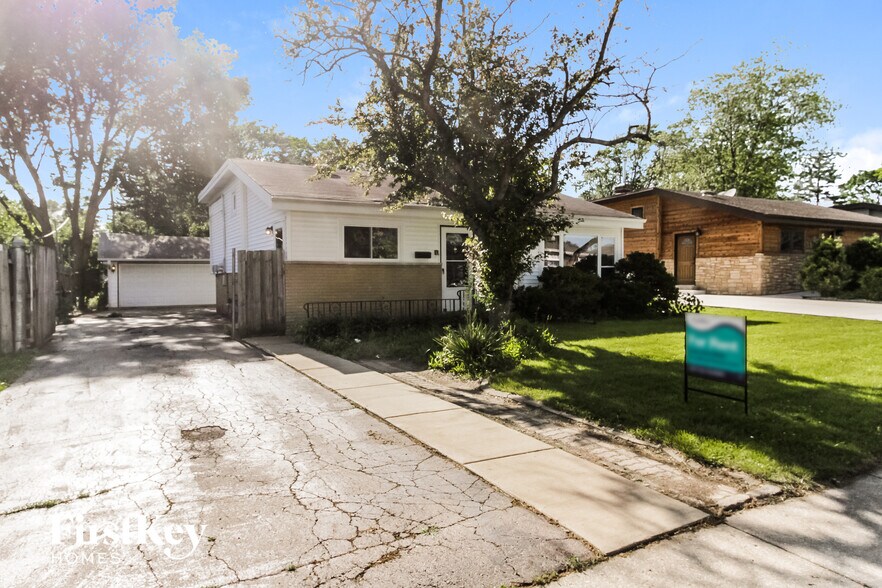 Building Photo - 46 N Highview Ave